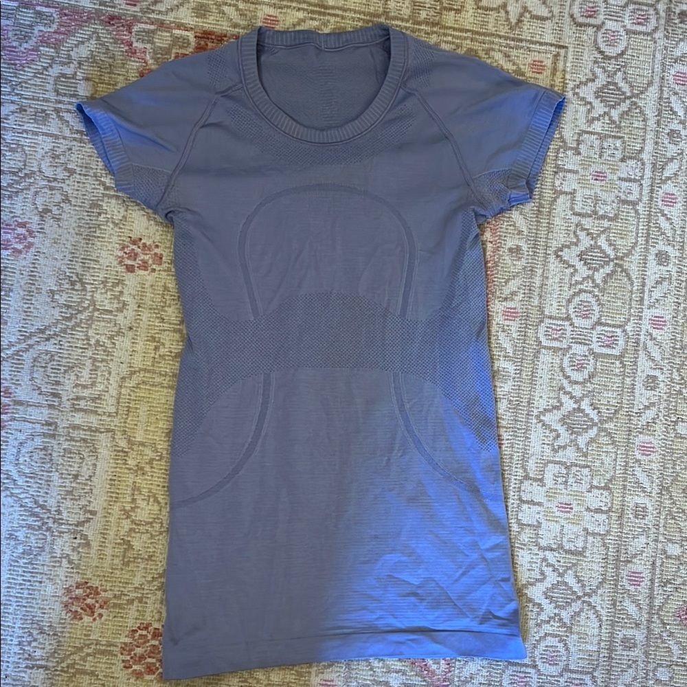 Lululemonn swiftly tee